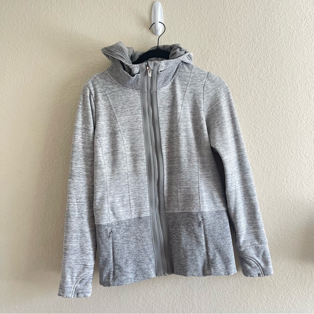 Athleta Fitted Victory Hoodie in Gray Full Zip Sweatshirt Womens Size Medium - Picture 2 of 10